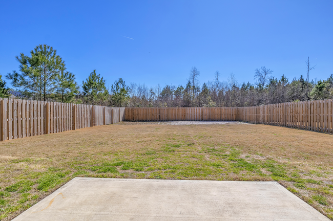 Building Photo - The Landing at Lewis Creek - 4 BED | 2.5 B...