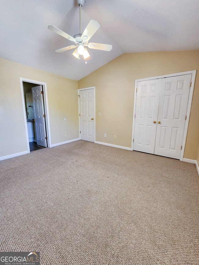 Building Photo - 142 Watercress Ct