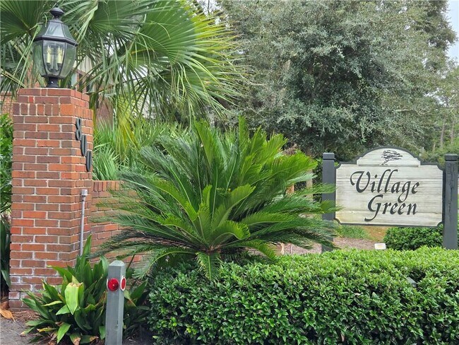 Building Photo - 800 Mallery St