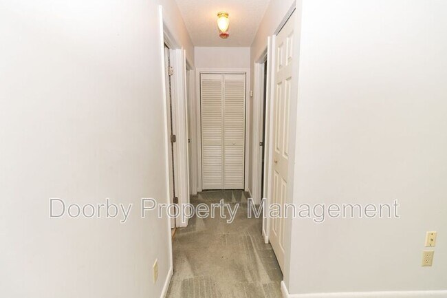 Building Photo - 6312 Harrison Ooltewah Rd