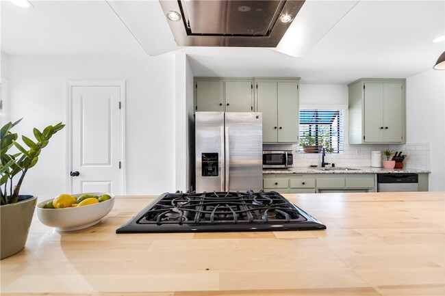 Building Photo - 5052 Audrey Dr