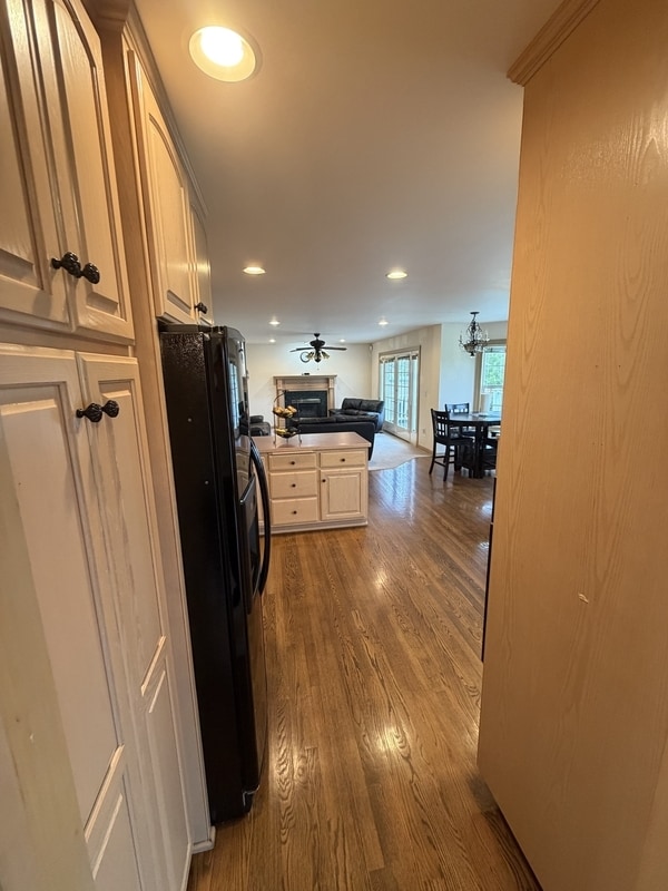 Building Photo - 700 Sunrise Dr