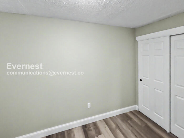 Building Photo - 144 Marvin Ln