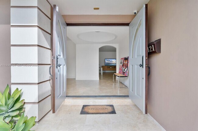 Building Photo - 7421 SW 145th Terrace