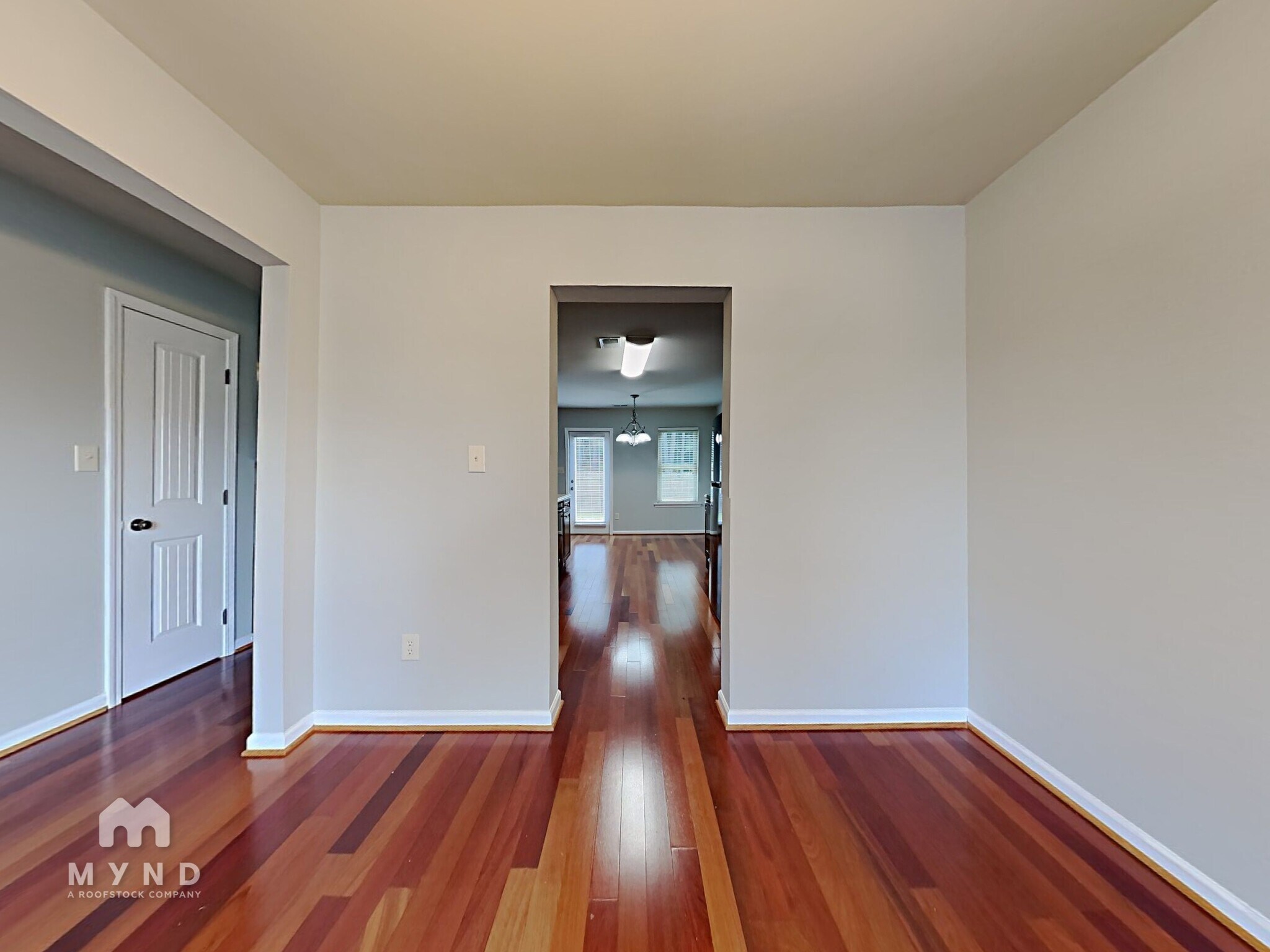 Building Photo - 3088 Rosewalk Dr