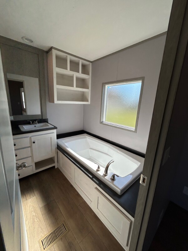 Building Photo - 316 Owens St