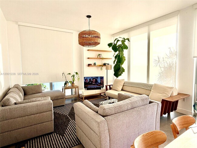 Building Photo - 3470 E Coast Ave