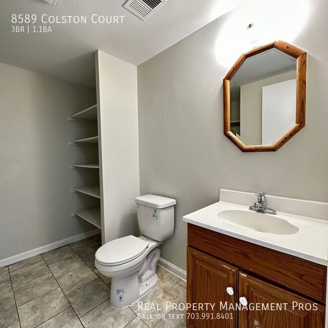 Building Photo - 8589 Colston Ct