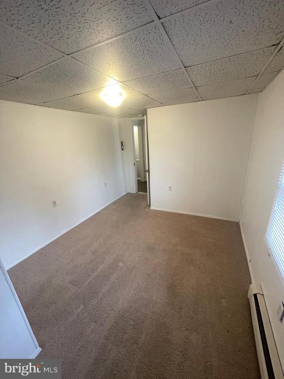 Building Photo - 425 7th St