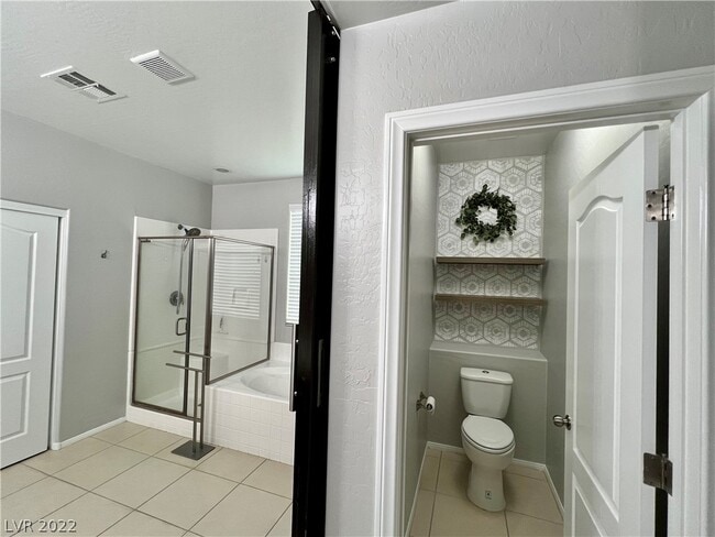 Building Photo - 10159 Meriweather Grove Ave