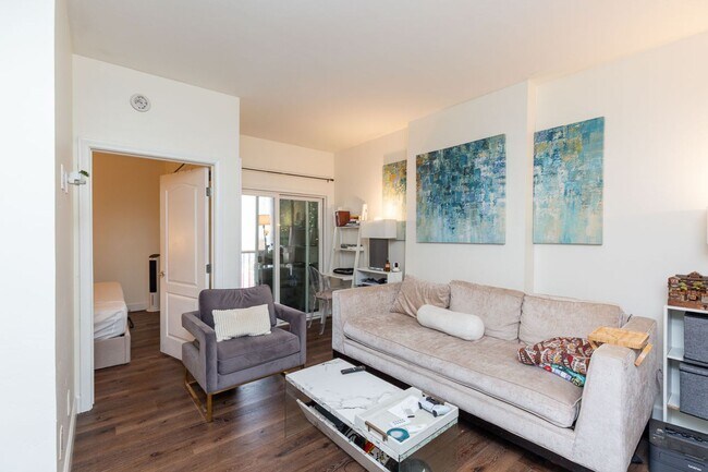 Building Photo - $500.00 OFF MOVE IN !!! NORTH PARK AT ITS ...