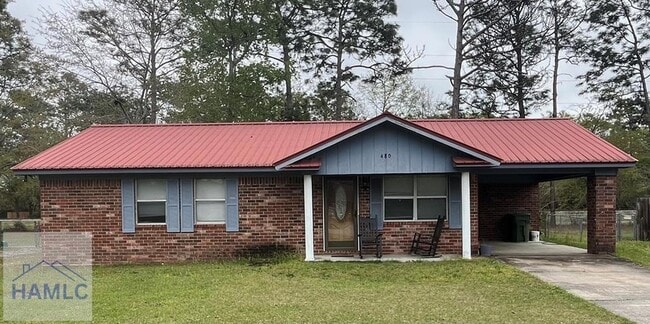 Primary Photo - 480 Elm St