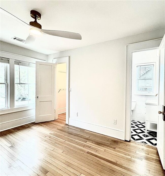 Building Photo - 38 Delmont Dr NE