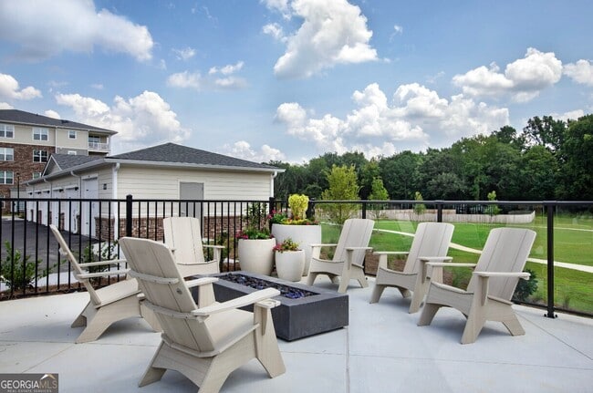 Building Photo - 4270 Phil Niekro Pkwy