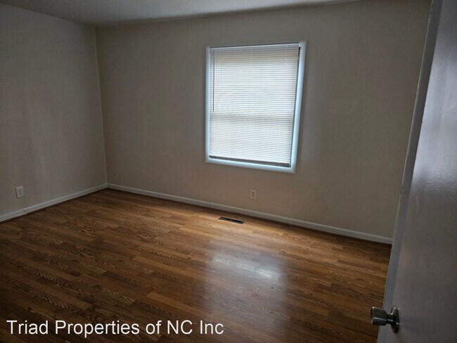 Building Photo - 2 br, 1 bath House - 2719 Reynolds Park Rd.