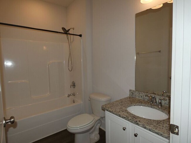 Building Photo - 5768 Conley Ct