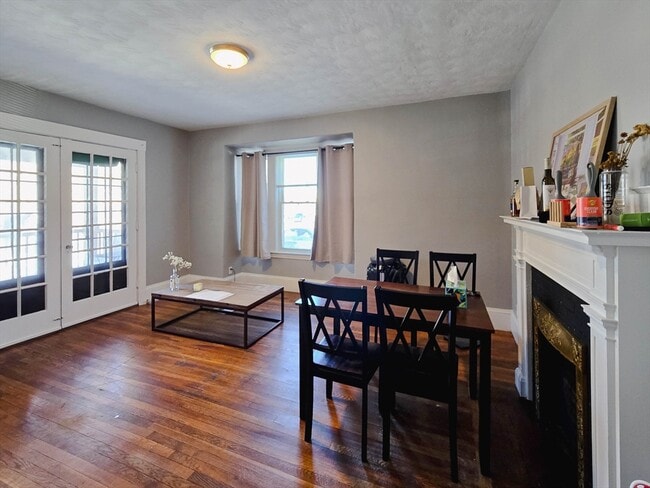 Building Photo - 229-231 Chestnut Hill Ave