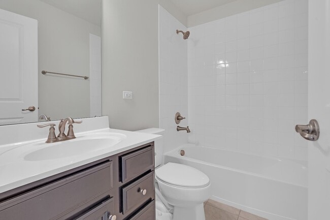 Building Photo - 773 Rockwell Ln