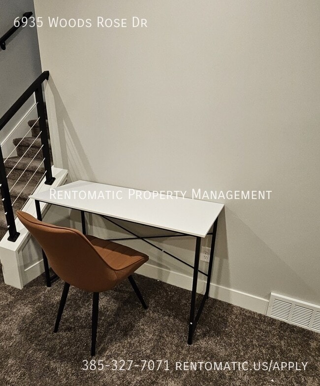 Building Photo - 6935 Woods Rose Dr