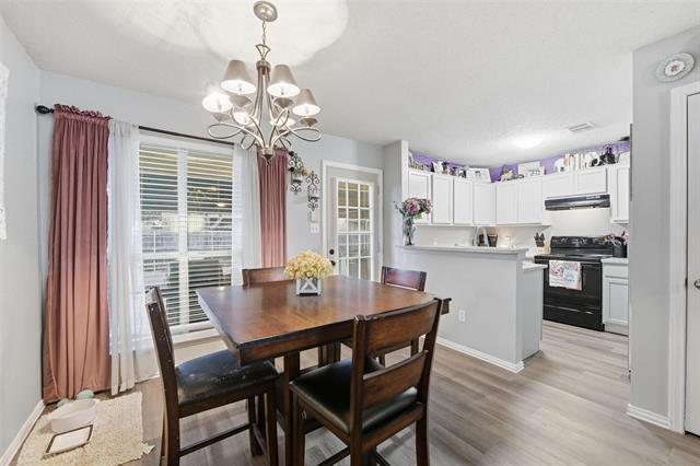 Building Photo - 5728 Giddyup Ln