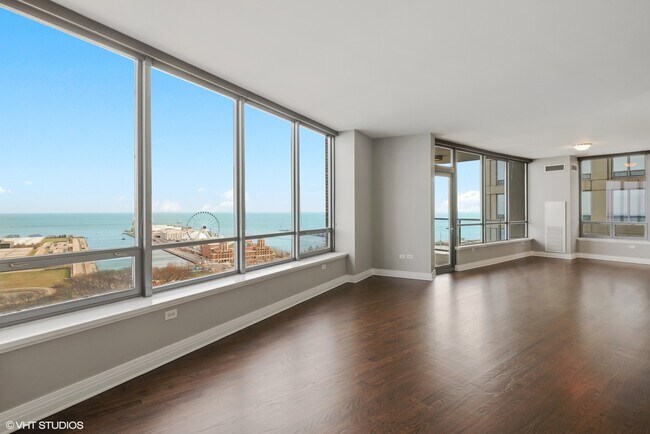Building Photo - 600 N Lake Shore Dr