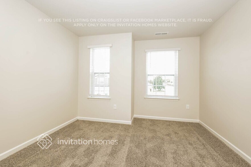 Building Photo - 1007 Legacy Ct