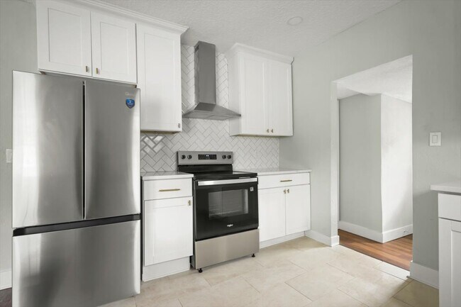 Building Photo - 2778 Post St