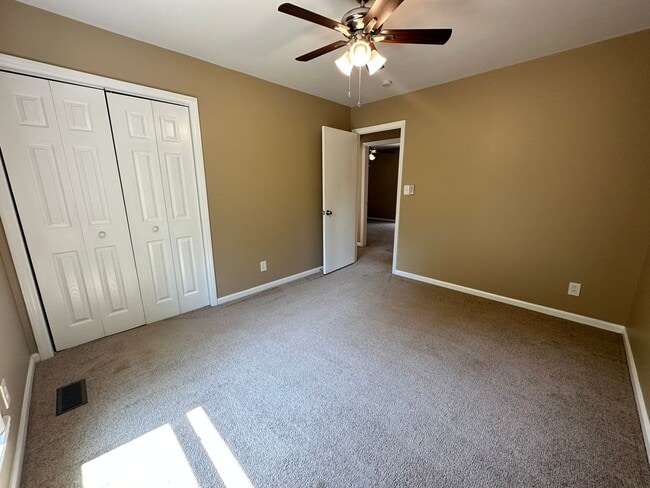 Building Photo - 16079 Molokai Dr