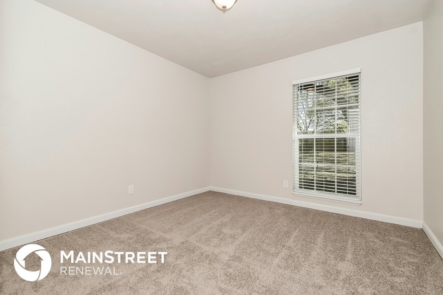 Building Photo - 6301 Casa Vista Dr