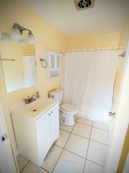 Building Photo - 71938 Gorgonio Dr