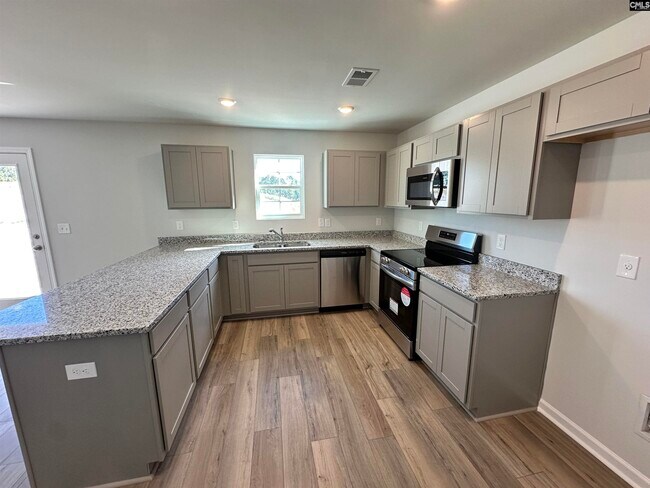 Building Photo - 338 Hardwick Dr