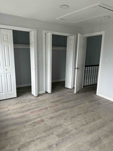 Building Photo - 535 W State St