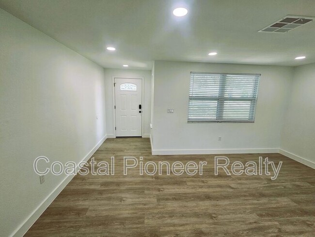 Building Photo - 12218 Shadow Ridge Blvd