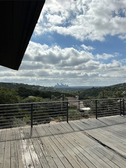 Building Photo - 5206 Scenic View Dr
