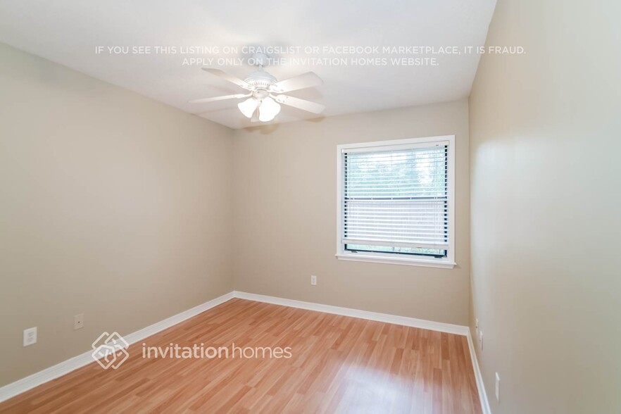 Building Photo - 11265 Irish Moss Dr