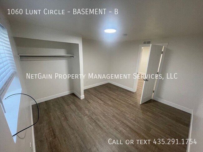 Building Photo - 1060 Lunt Cir