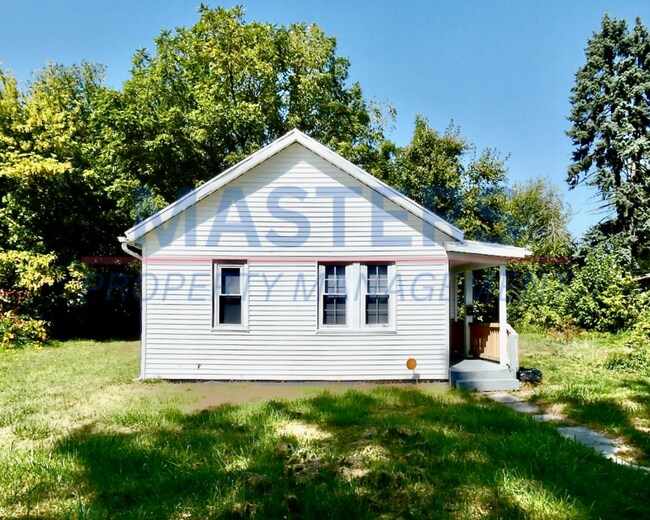 Primary Photo - 1016 Orchard St