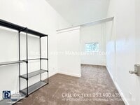 Building Photo - 2817 9th St SW