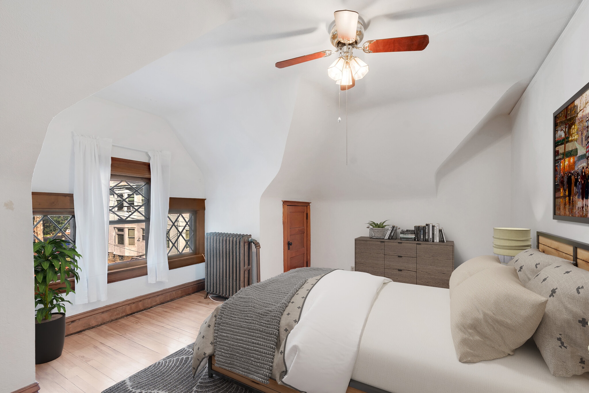 17x13 Primary bedroom - 911 Lincoln Ave