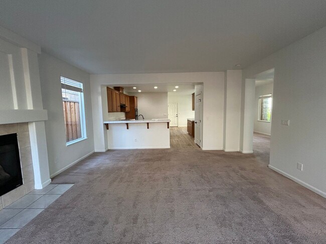 Building Photo - 5208 Harness Ct