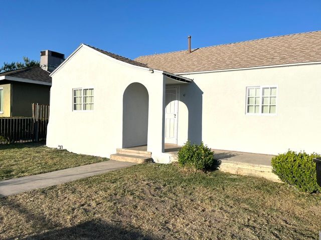 Building Photo - 7221 Garden Dr