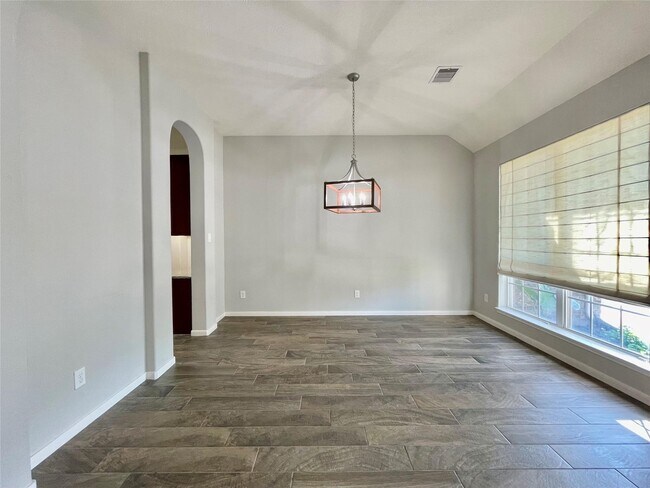 Building Photo - 26127 Ashland Hollow Ln