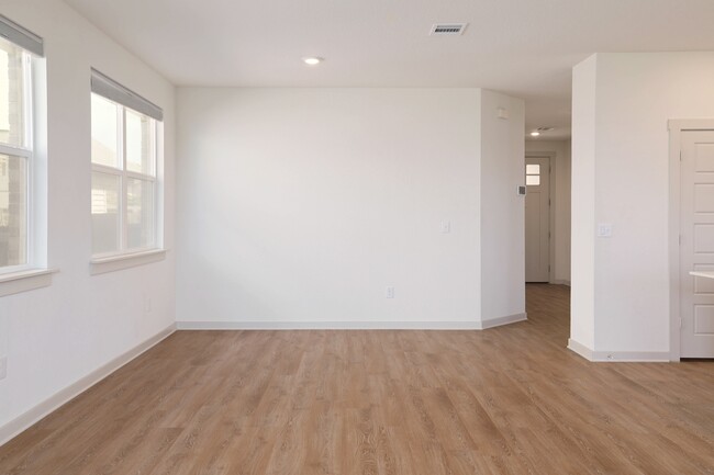 Building Photo - 14020 Sage Blossom Dr