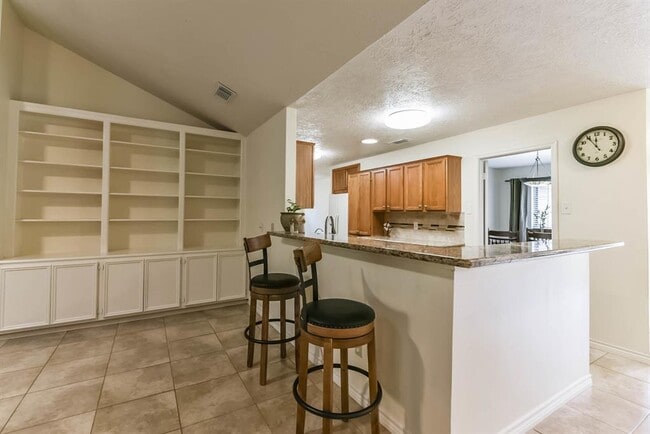 Building Photo - 22314 Rangeview Dr