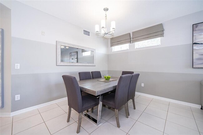 Building Photo - 4741 Clock Tower Dr