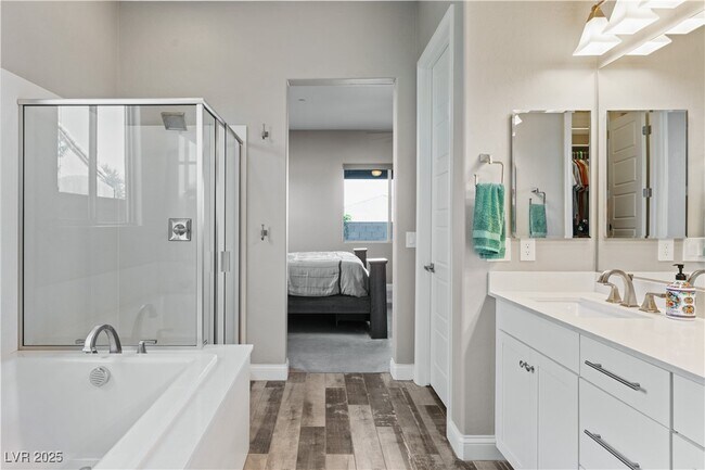 Building Photo - 359 Con Brio Ln