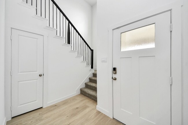 Building Photo - 7811 Bel Fiore Dr