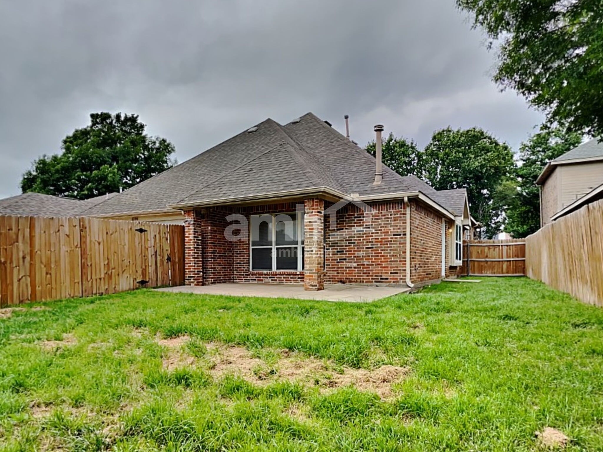 Building Photo - 6308 Fall River Dr