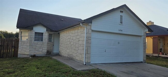 Primary Photo - 16704 Trevin Cove