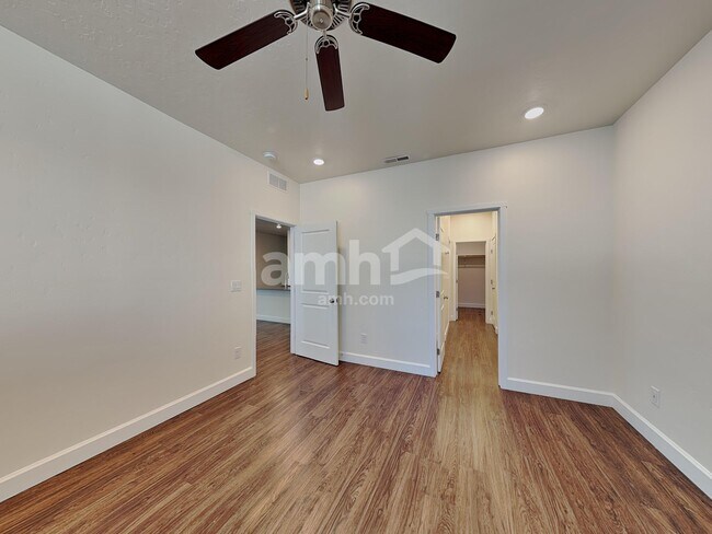 Building Photo - 5054 W White Ash Ct